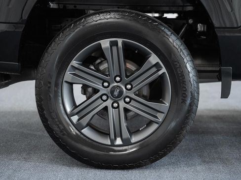 Used 2023 Ford F150 Lariat w/ Equipment Group 502A High image 25