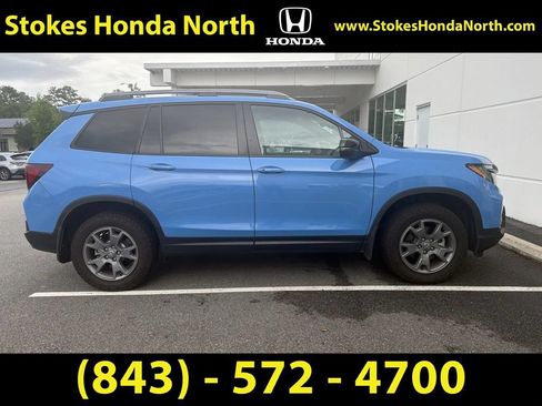 Used 2025 Honda Passport TrailSport image 4