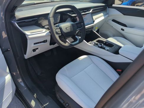 New 2026 Jeep Cherokee Laredo AWD/4WD image 11