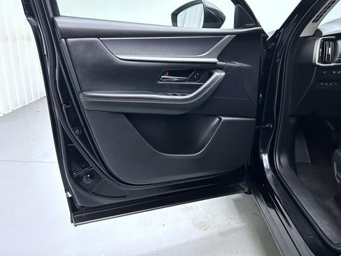 Certified 2024 MAZDA CX-90 Plug-In Hybrid w/ Premium Pkg image 9