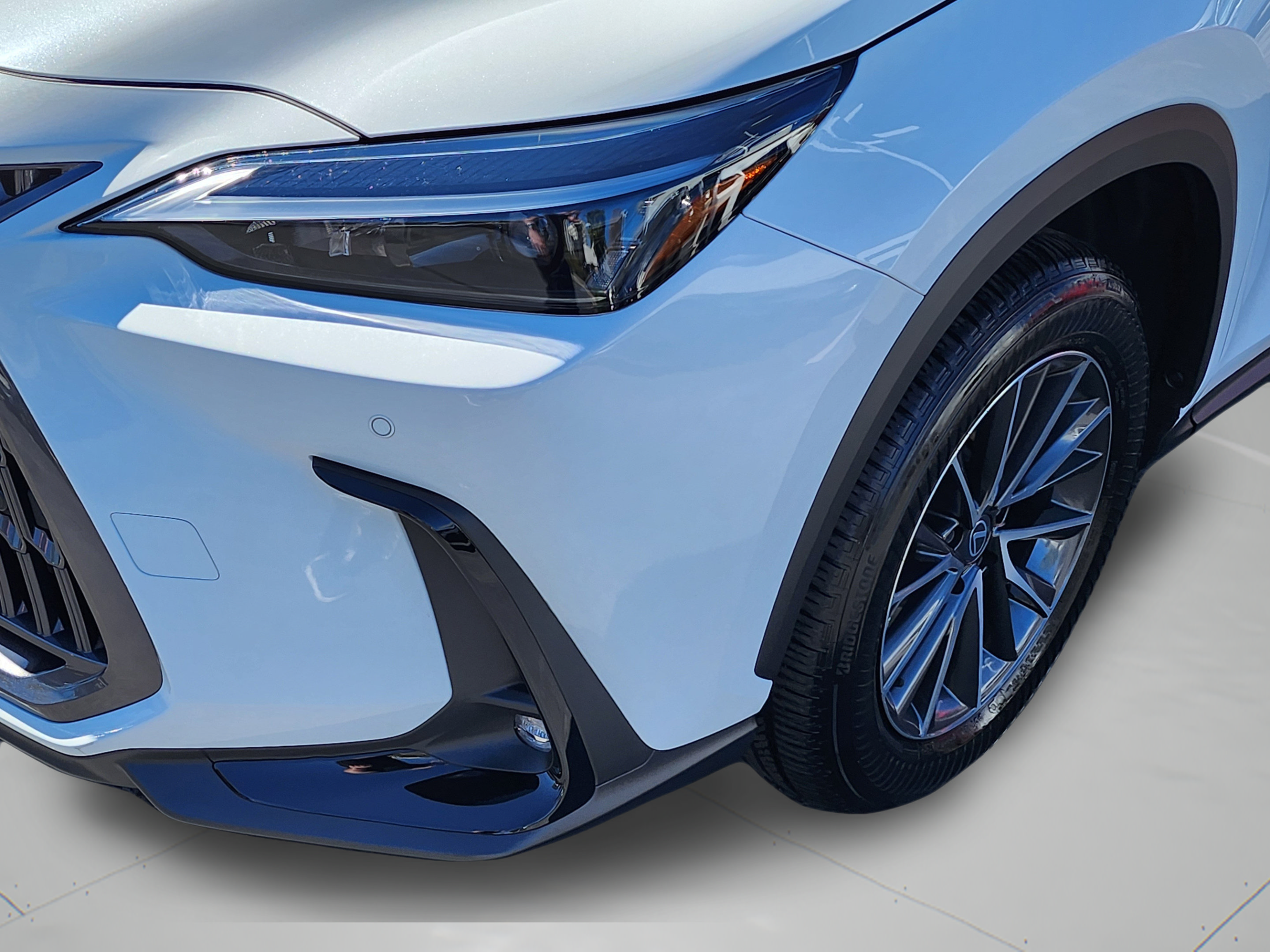 Certified 2026 Lexus NX 350 AWD w/ Cold Area Package image 30