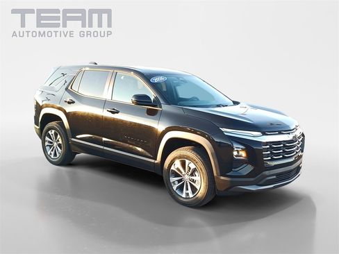 New 2026 Chevrolet Equinox LT image 1