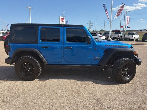 Used 2024 Jeep Wrangler Unlimited Rubicon AWD/4WD image 2