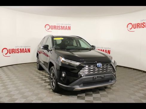 Used 2023 Toyota RAV4 Limited AWD/4WD image 9
