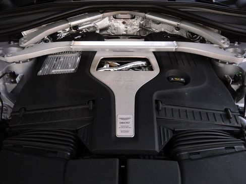 New 2026 Aston Martin DBX 707 image 26