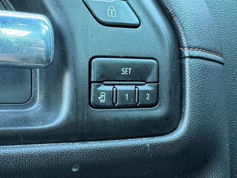 Used 2021 GMC Sierra 1500 AT4 w/ AT4 Premium Package AWD/4WD image 19