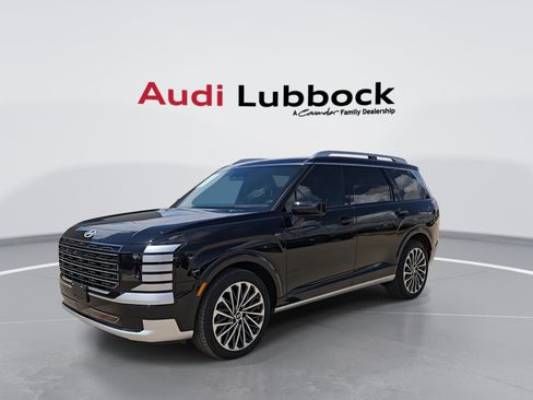 Used 2026 Hyundai Palisade Calligraphy FWD image 4