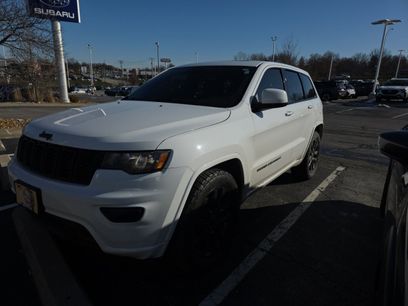 Used 2018 Jeep Grand Cherokee Altitude