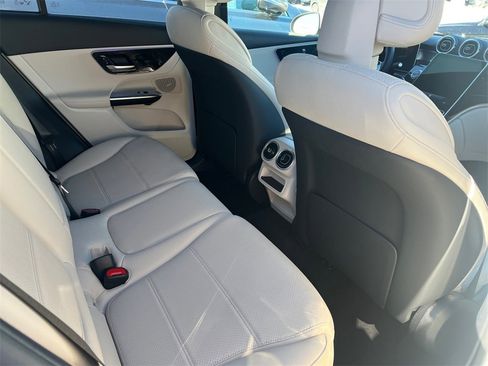 Certified 2025 Mercedes-Benz GLC 350e 4MATIC image 17