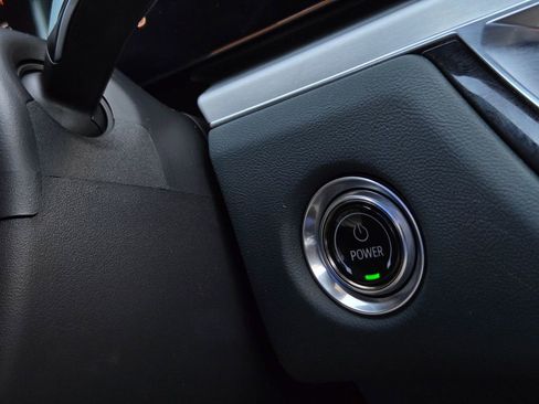 Certified 2025 Cadillac Lyriq Luxury w/ Nappa Leather Package image 25