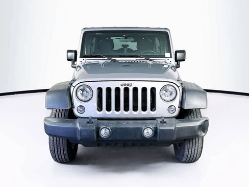 Used 2016 Jeep Wrangler Unlimited Sport w/ Max Tow Package AWD/4WD image 6