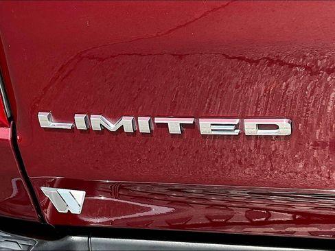 Used 2022 RAM 1500 Limited AWD/4WD image 24