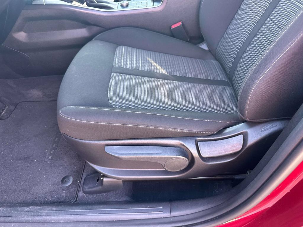 Used 2022 Kia Sorento LX FWD image 22
