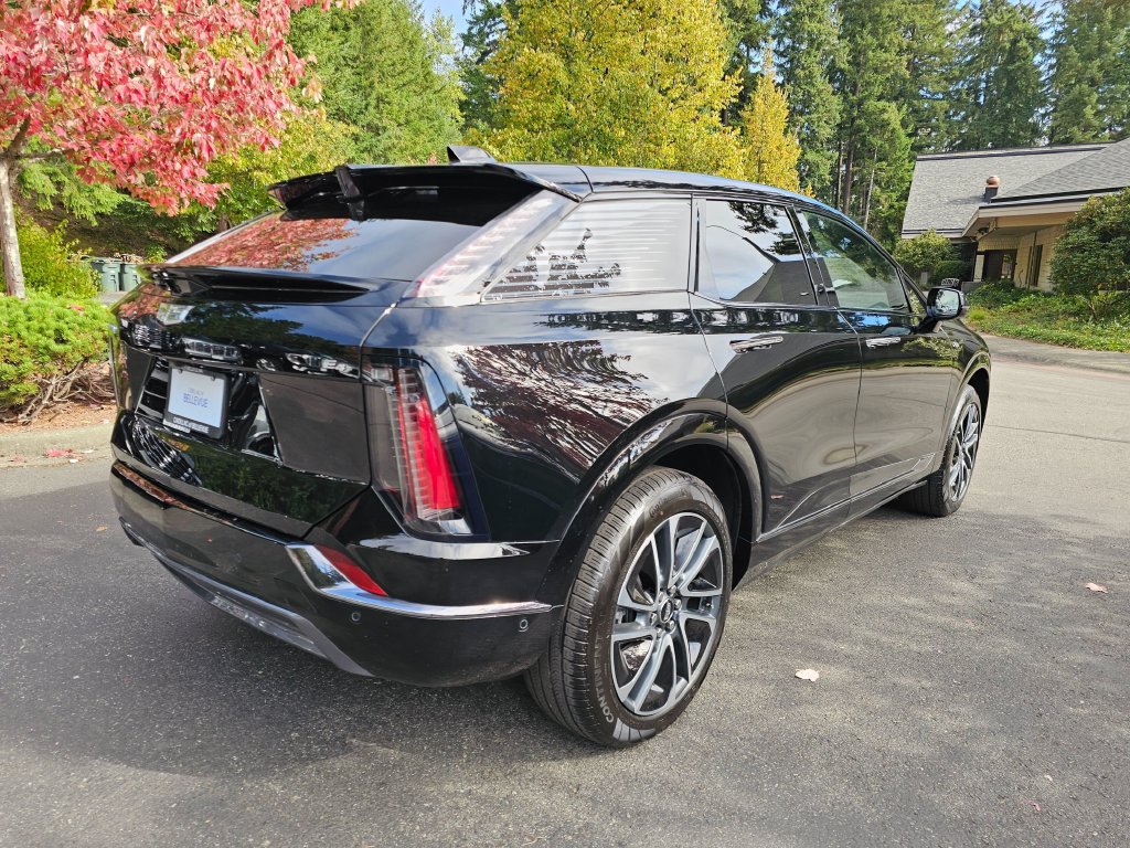 New 2027 Cadillac Optiq Sport AWD/4WD image 7