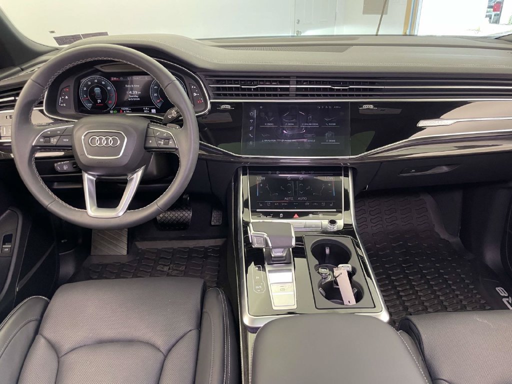 Certified 2025 Audi Q8 Prestige AWD/4WD image 26
