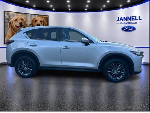 Used 2019 MAZDA CX-5 Touring AWD/4WD image 4