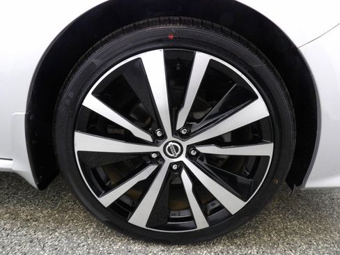 Used 2020 Nissan Altima 2.5 SR image 21