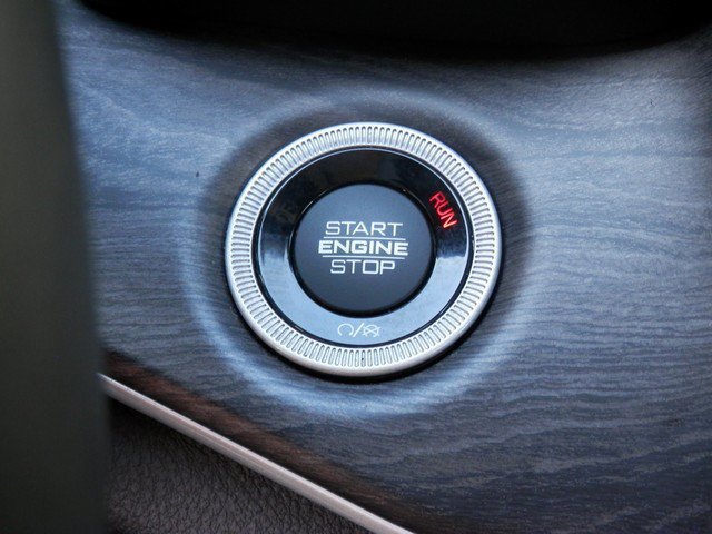 Used 2022 Jeep Grand Cherokee L Limited AWD/4WD image 27