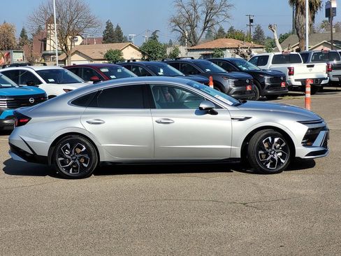 Used 2024 Hyundai Sonata SEL image 4