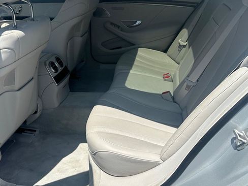Used 2016 Mercedes-Benz S 550 4MATIC Sedan image 16