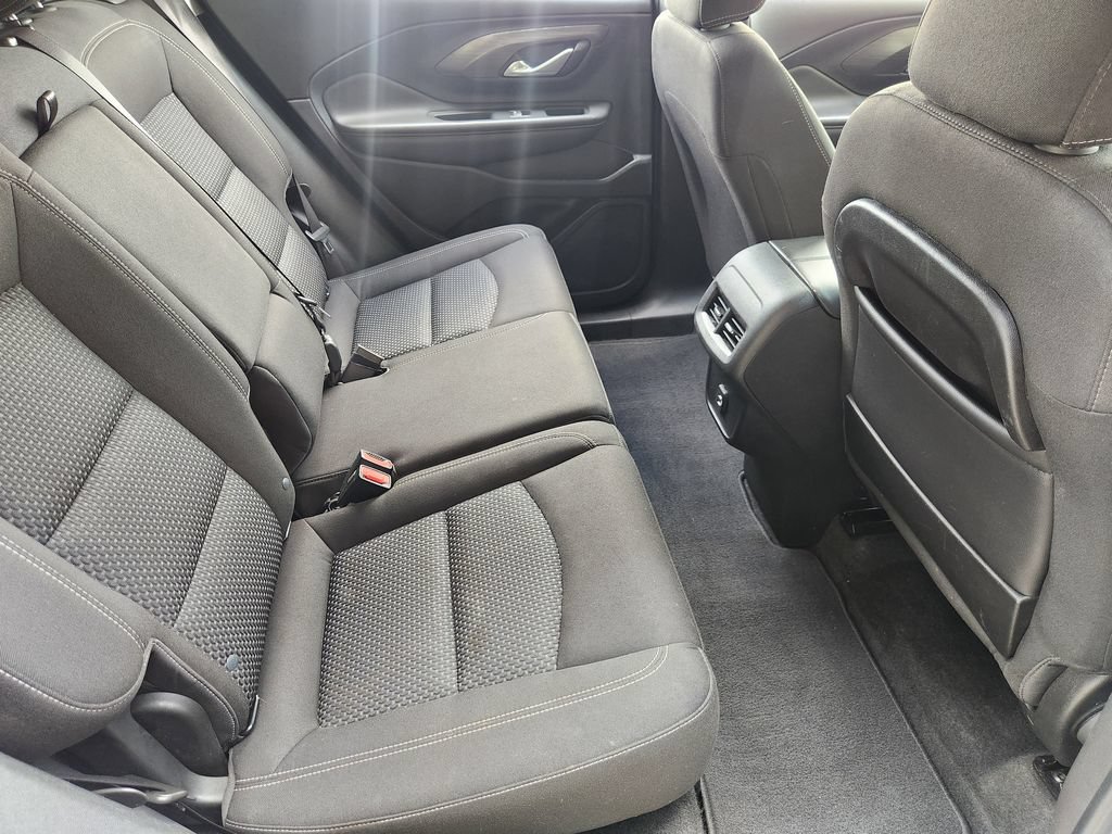 Used 2022 GMC Terrain SLE w/ Driver Convenience Package FWD image 32