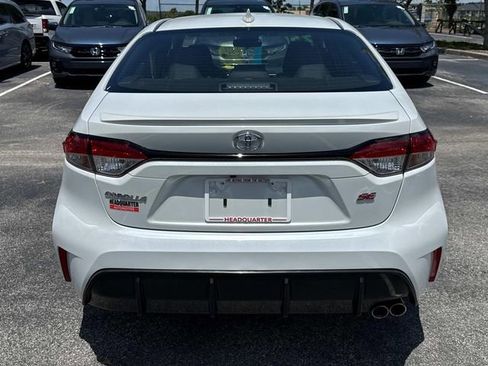 Used 2025 Toyota Corolla SE FWD image 4