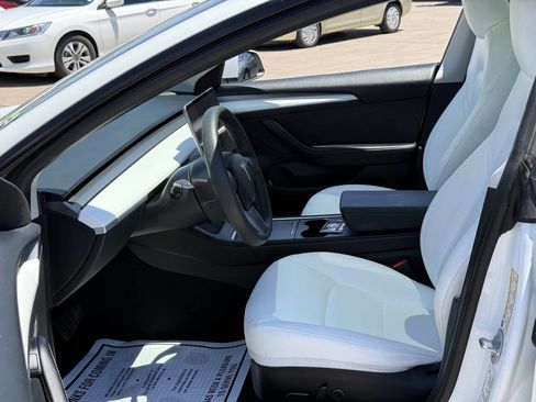 Used 2023 Tesla Model 3 Standard Range RWD image 14