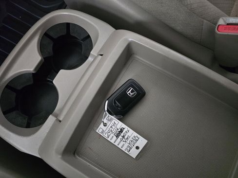 Used 2016 Honda Odyssey EX image 25