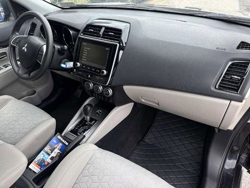 Used 2020 Mitsubishi Outlander Sport SE AWD/4WD image 13