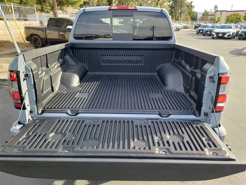 New 2026 Nissan Frontier SV w/ Tow Package image 14