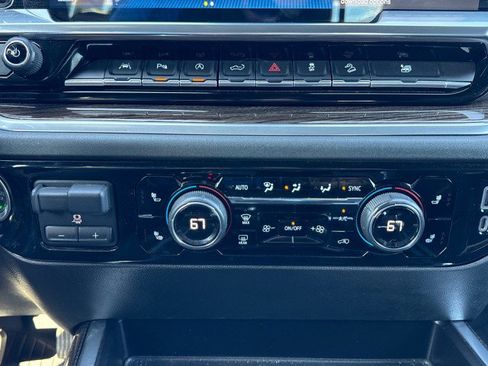 Used 2023 Chevrolet Silverado 1500 RST image 20