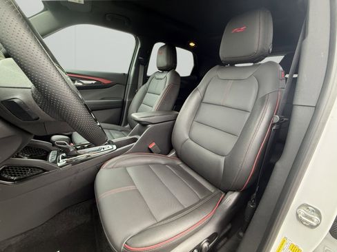 Certified 2025 Chevrolet TrailBlazer RS w/ Convenience Package image 4