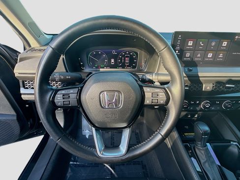 Certified 2023 Honda Accord Touring image 10