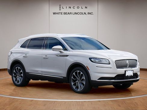 Certified 2023 Lincoln Nautilus Reserve w/ Equipment Group 201A AWD/4WD image 3