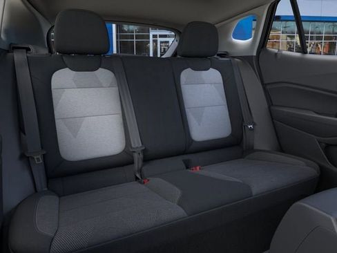 New 2026 Chevrolet Trax LS w/ LS Convenience Package FWD image 17