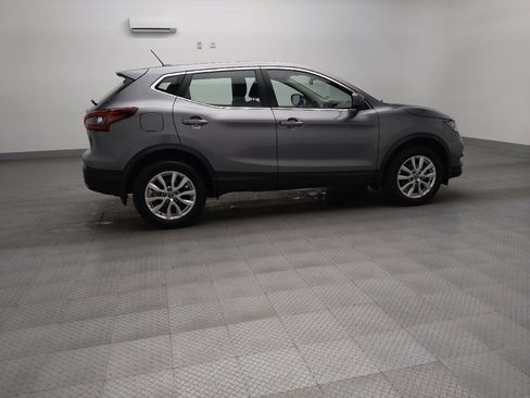 Used 2021 Nissan Rogue Sport S image 10