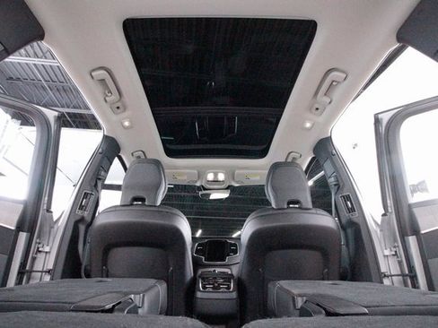 Certified 2023 Volvo XC90 B6 Ultimate image 40