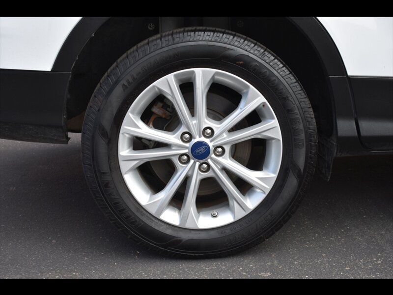 Used 2019 Ford Escape SEL FWD image 37