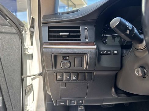 Used 2017 Lexus ES 350 w/ Premium Package image 33