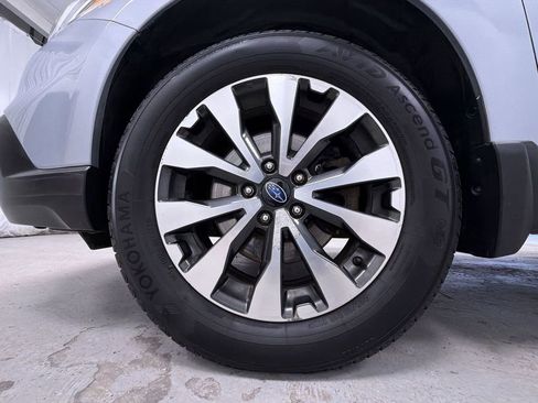 Used 2016 Subaru Outback 2.5i Limited image 13
