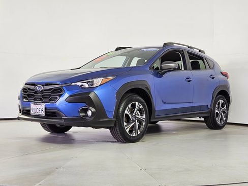 Certified 2025 Subaru Crosstrek 2.0i Premium AWD/4WD image 2