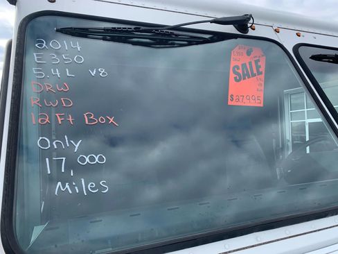 Used 2014 Ford E-350 and Econoline 350 XL w/ A/C Prep Package image 3