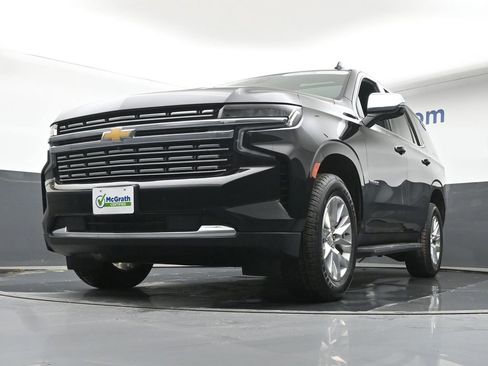 Used 2022 Chevrolet Tahoe Premier w/ Premium Package image 6