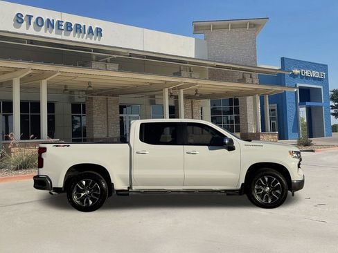 Used 2024 Chevrolet Silverado 1500 LT image 4
