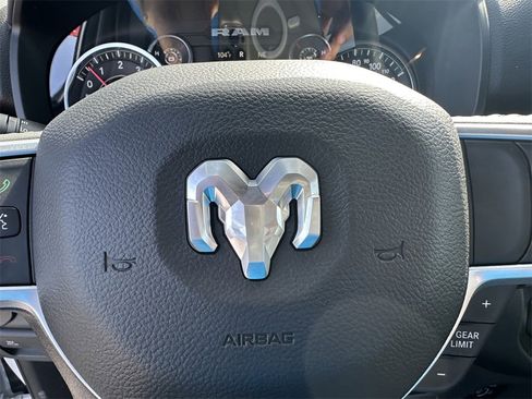New 2023 RAM 1500 Lone Star image 35