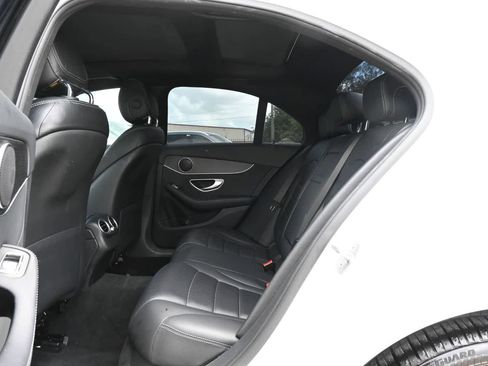 Used 2020 Mercedes-Benz C 300 Sedan image 19