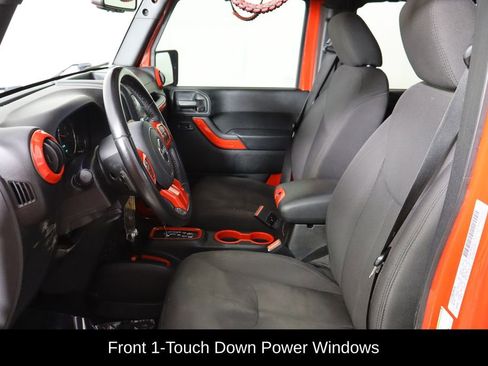 Used 2018 Jeep Wrangler Unlimited Sport S AWD/4WD image 14