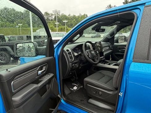 New 2026 RAM 1500 4x4 Crew Cab image 13