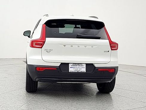 New 2026 Volvo XC40 B5 Plus w/ Protection Package Premier AWD/4WD image 6