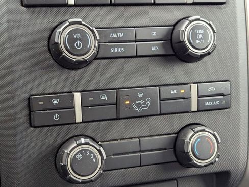 Used 2012 Ford F150 XLT w/ XLT Chrome Pkg RWD image 17